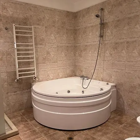 Dalv - Fairy Tale In Old Apartment *