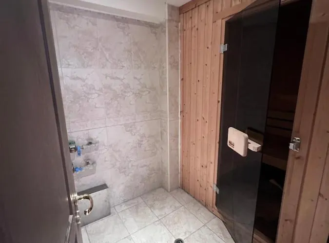 Dalv - Fairy Tale In Old Appartement